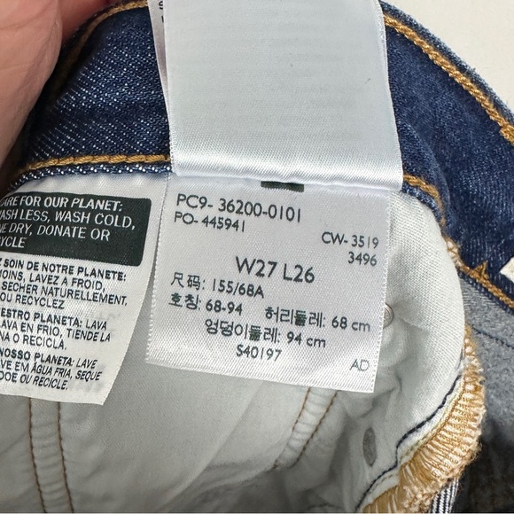 NWT Levis 501 Original Cropped Jeans Size 27 x 26 Distressed New Tags Denim Boho - Picture 10 of 16